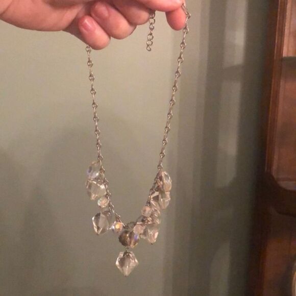 Vintage Glistening Multi-faceted Clear Beaded Dangle Necklace - Picture 5 of 10